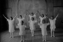 Kinder-Eurythmie im Glashaus, ca. 1921